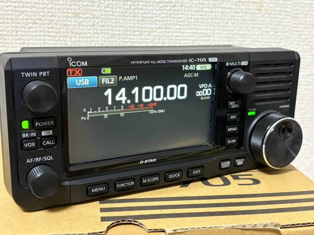 ICOM IC-705 CQオームケージ等　付属品多数あり　中古品