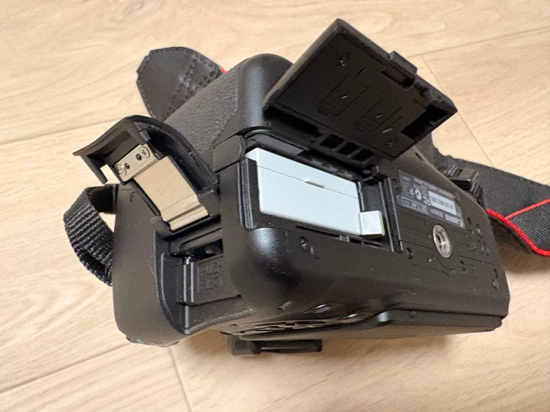 Canon デジタル一眼レフカメラ EOS Kiss X5 ダブルズームキット