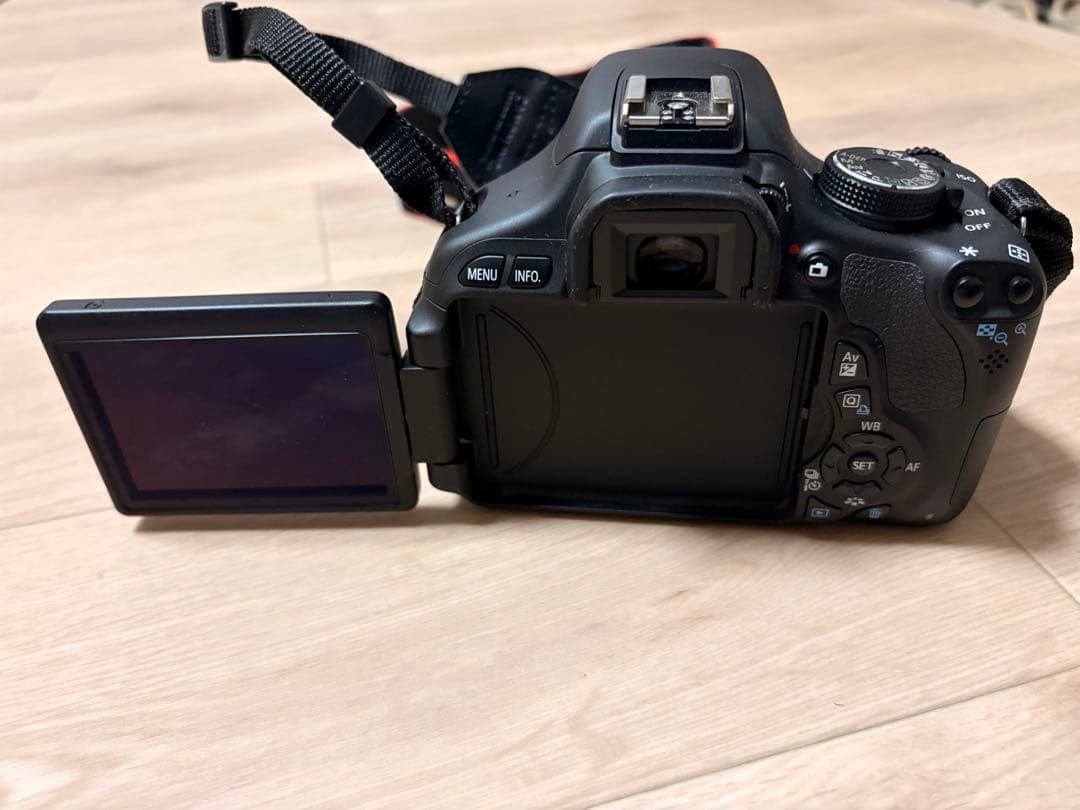 Canon デジタル一眼レフカメラ EOS Kiss X5 ダブルズームキット