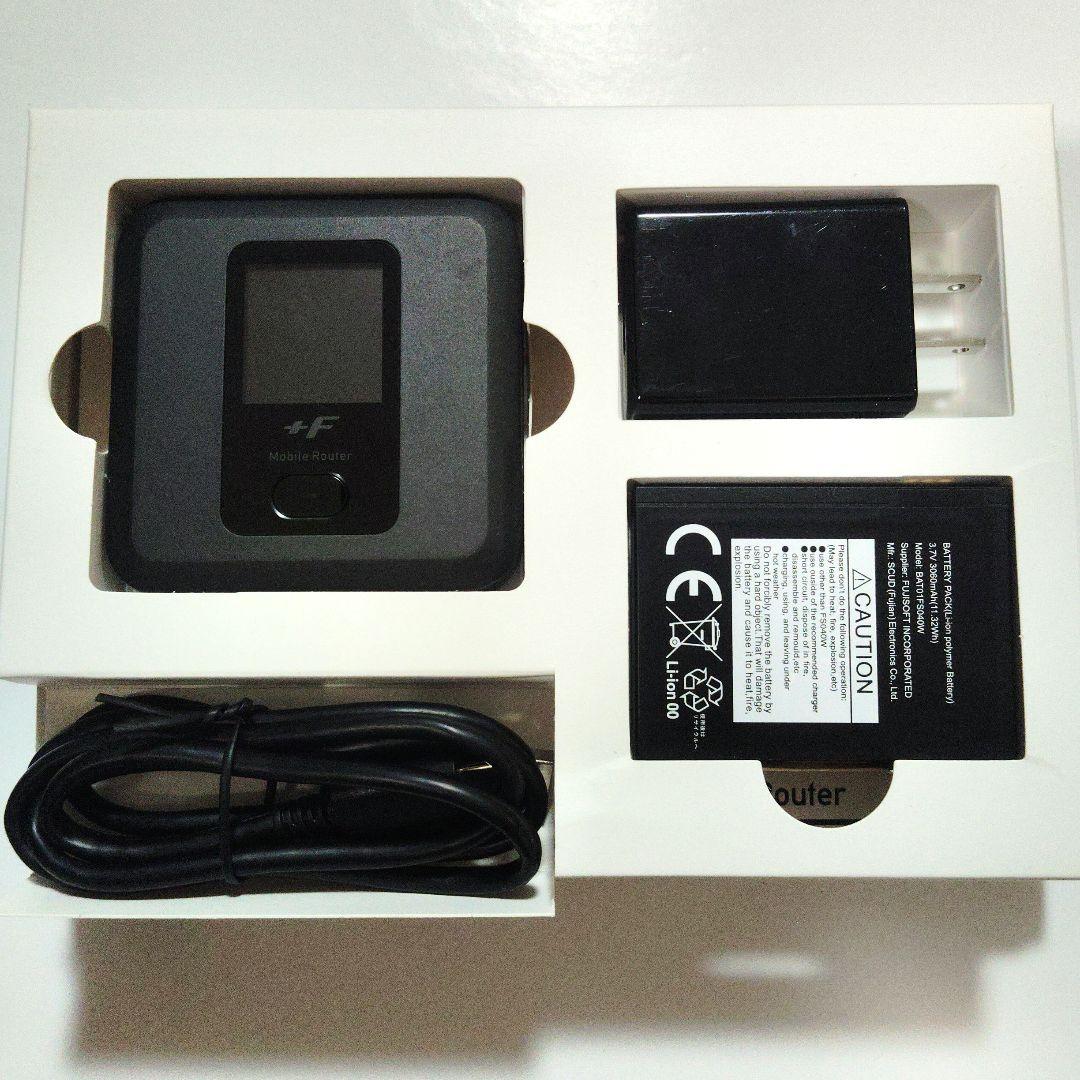 Fujisoft FS040W 箱・付属品付き モバイルルーター