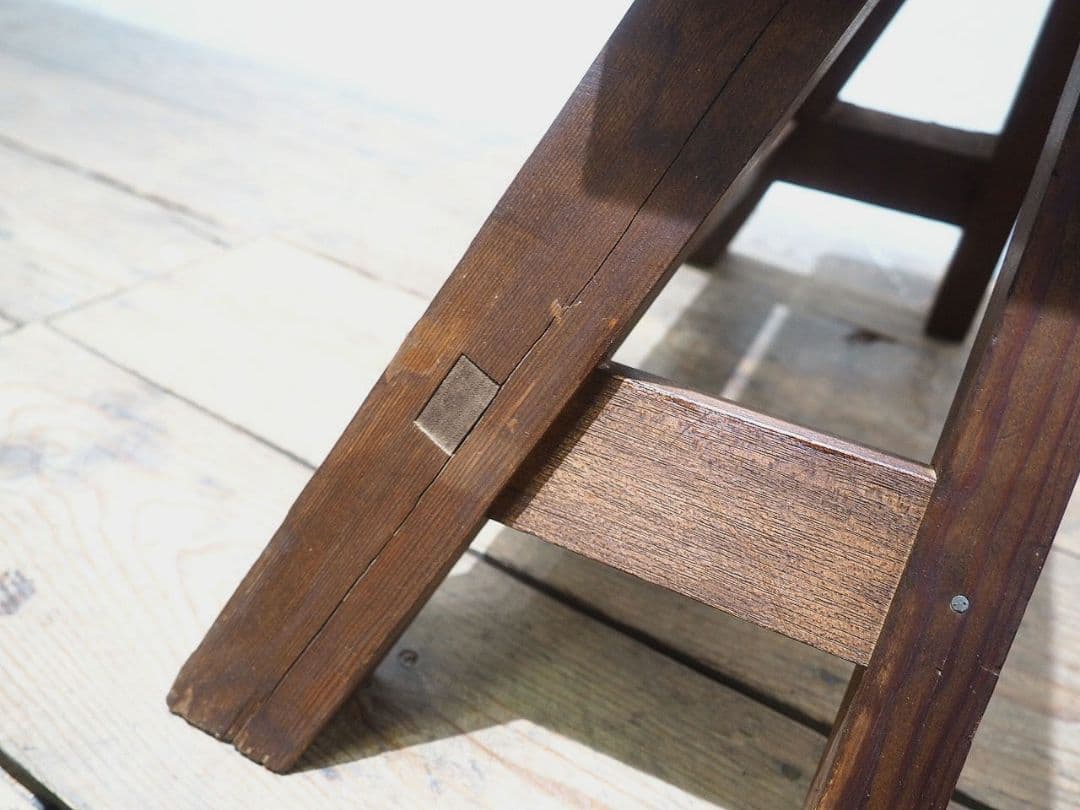 1441 2脚セット　レトロなスツール　イス　チェア　古家具　ガーデニング　台