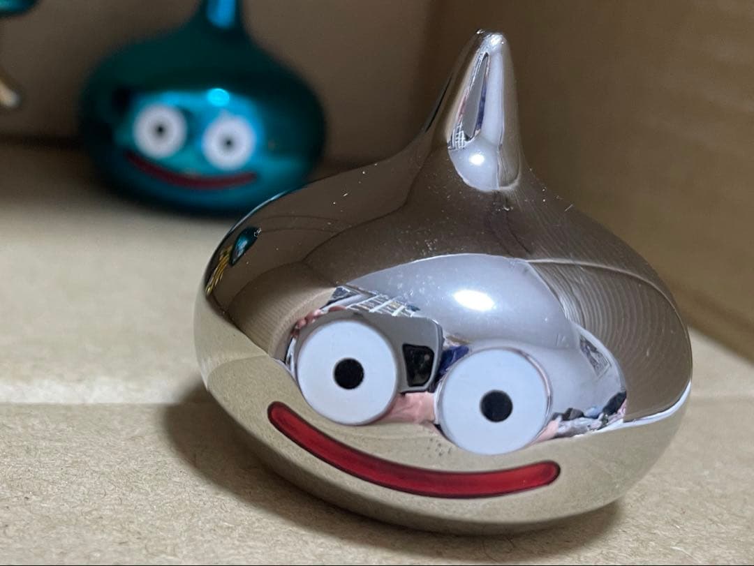 〜オークション開催中〜　メタリックモンスターズギャラリー　ドラゴンクエスト