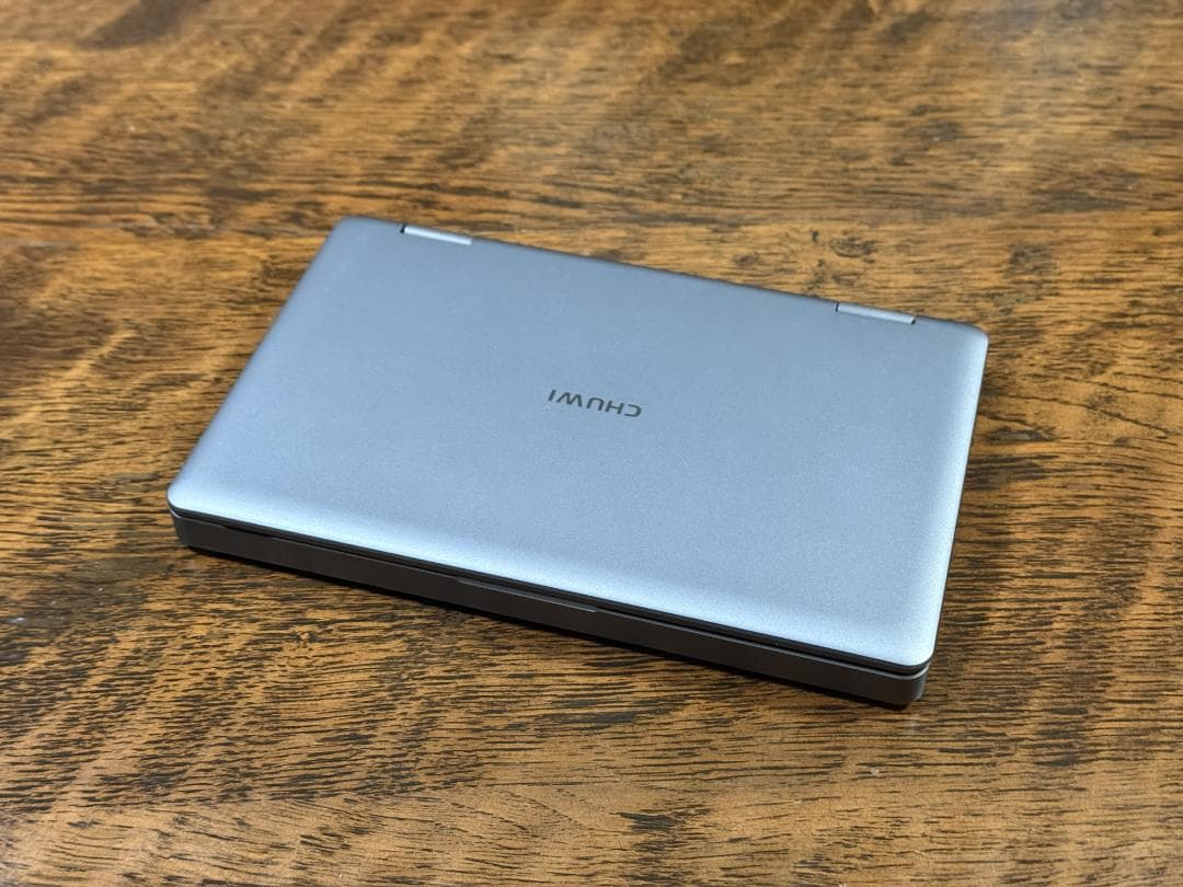 【極美品】CHUWI MiniBook Core m3-8100Y／8／256