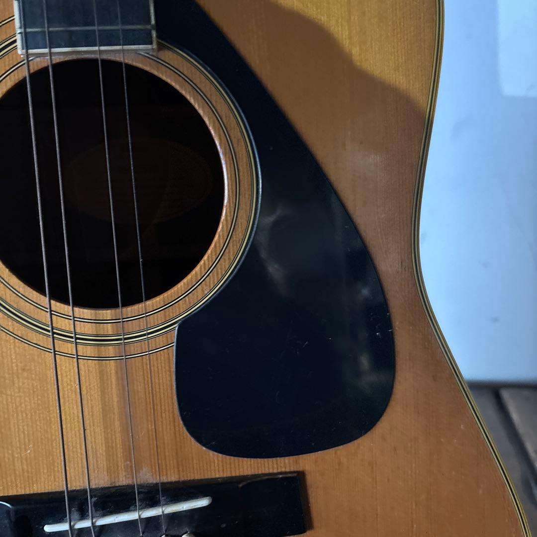 ヤマハ　アコースティックギター　FG-251B