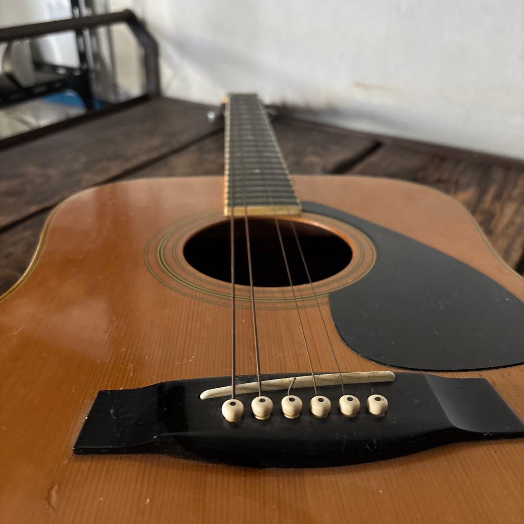 ヤマハ　アコースティックギター　FG-251B