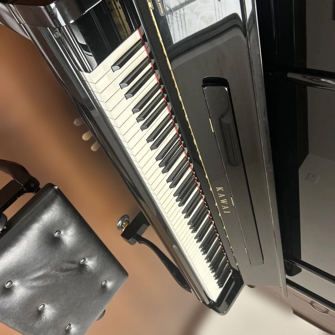 Kawai アップライトピアノ 黒 椅子付き