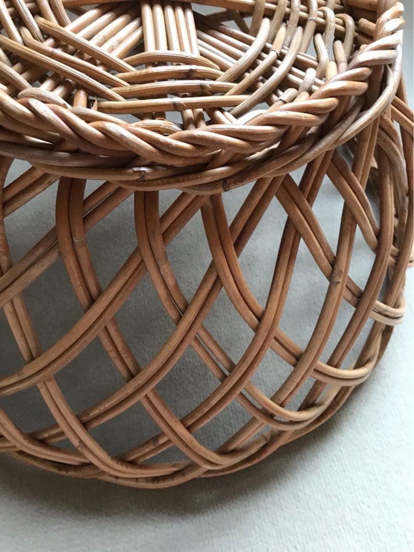 お風呂屋さん脱衣籠②ラタン　昭和レトロ　希少品