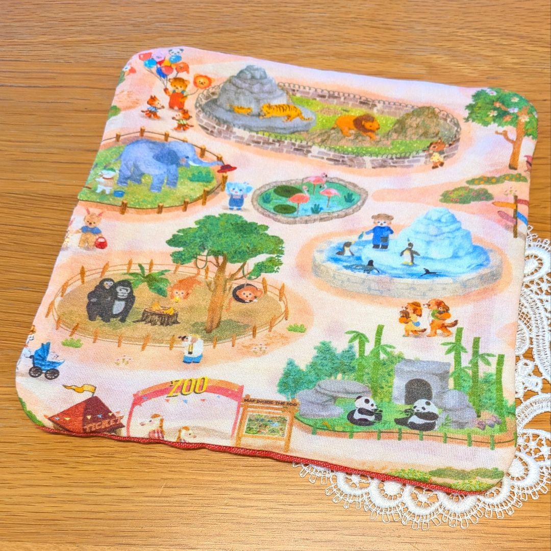 ふわふわガーゼハンカチ⭐️ユキエモン☆ラビリンスハウス　ピンク☆fuwara