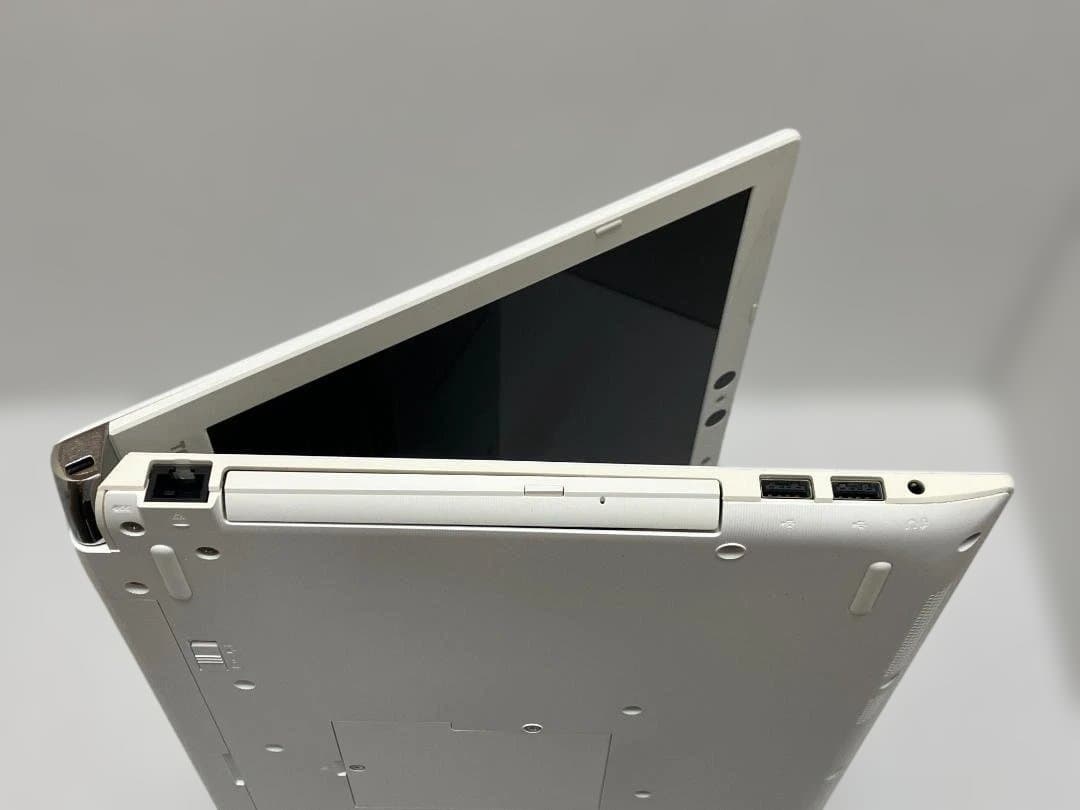 dynabookノートパソコン 8世代i7/8GB/SSD/Windows11