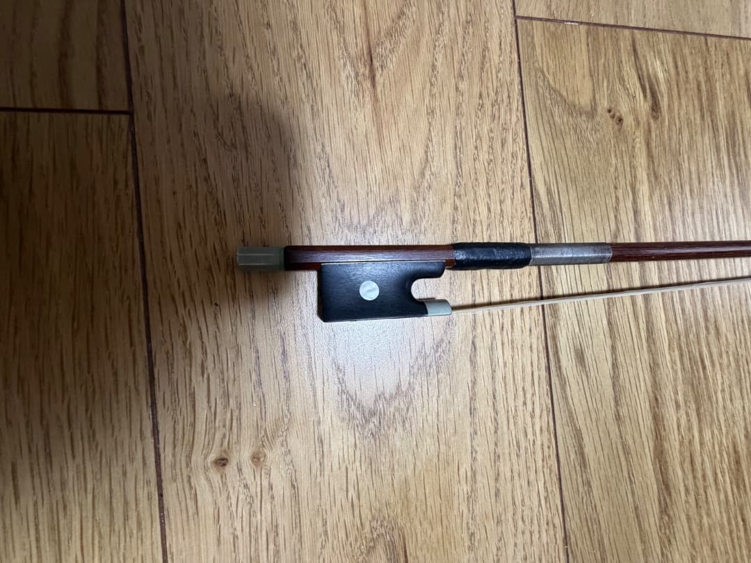 AT.Saldo 4/4 バイオリン弓 フェルナンブコ