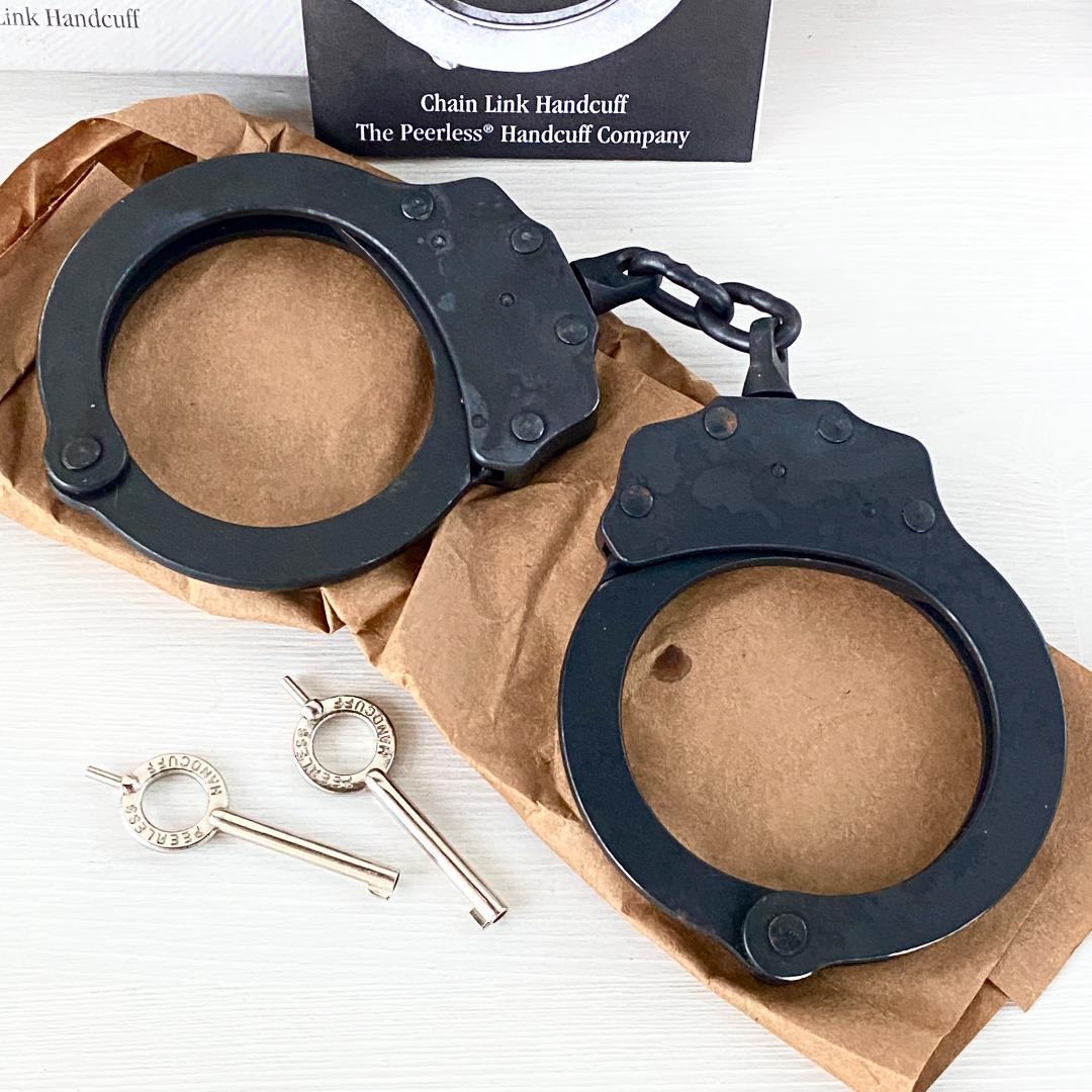 ピアレス　手錠 ハンドカフ Model700黒_5