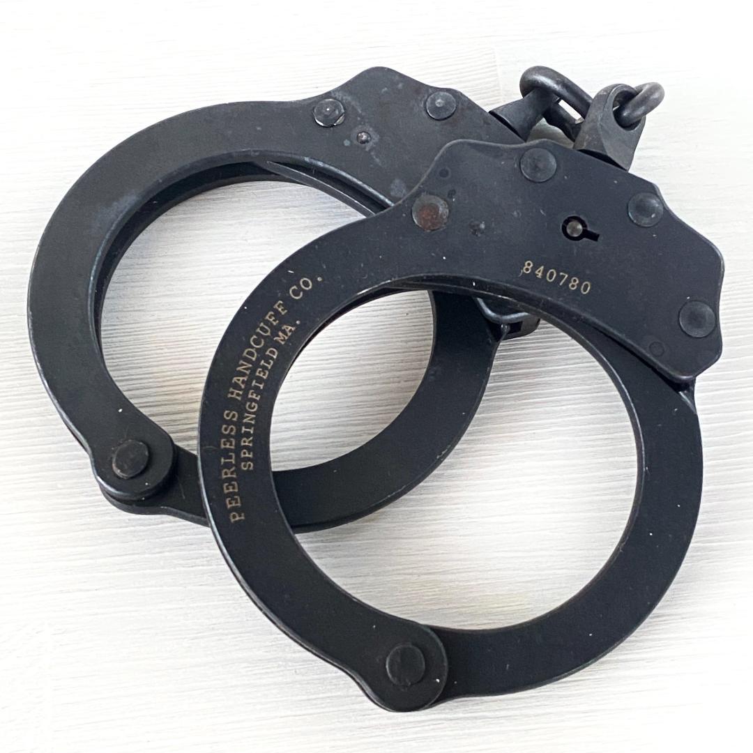 ピアレス　手錠 ハンドカフ Model700黒_5