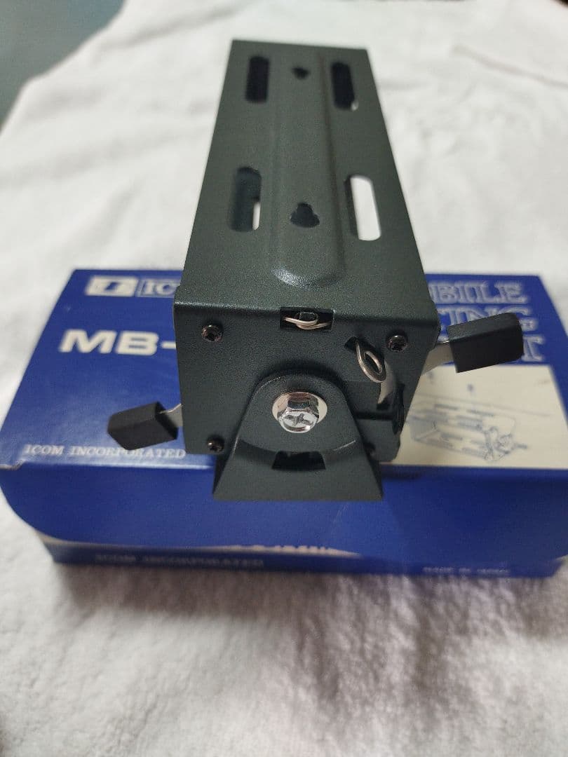 ICOM 純正アクセサリー MB-17A BP-110 BC-74 IB-84