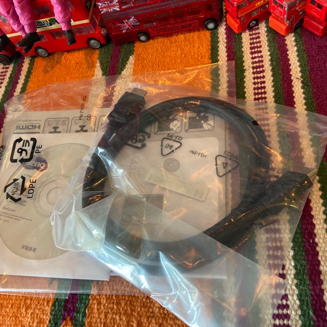 BenQ EL2870U 2018年製 ワンオーナー 極美品 非喫煙