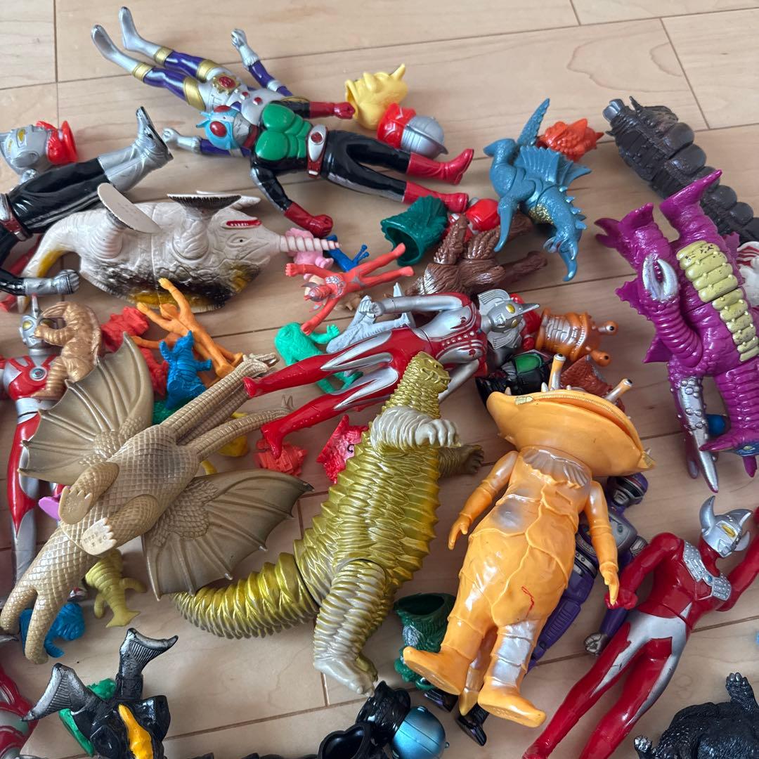 ウルトラマンシリーズ 怪獣フィギュアセット 約50体　まとめて販売