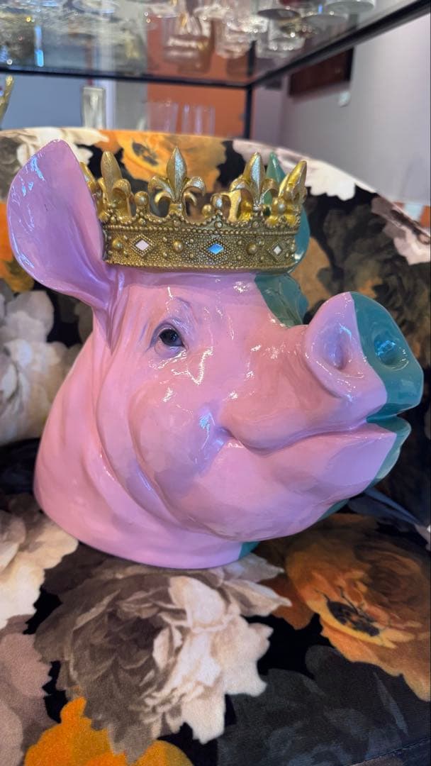 豚の頭部置物 ピンクと緑のツートンカラー
