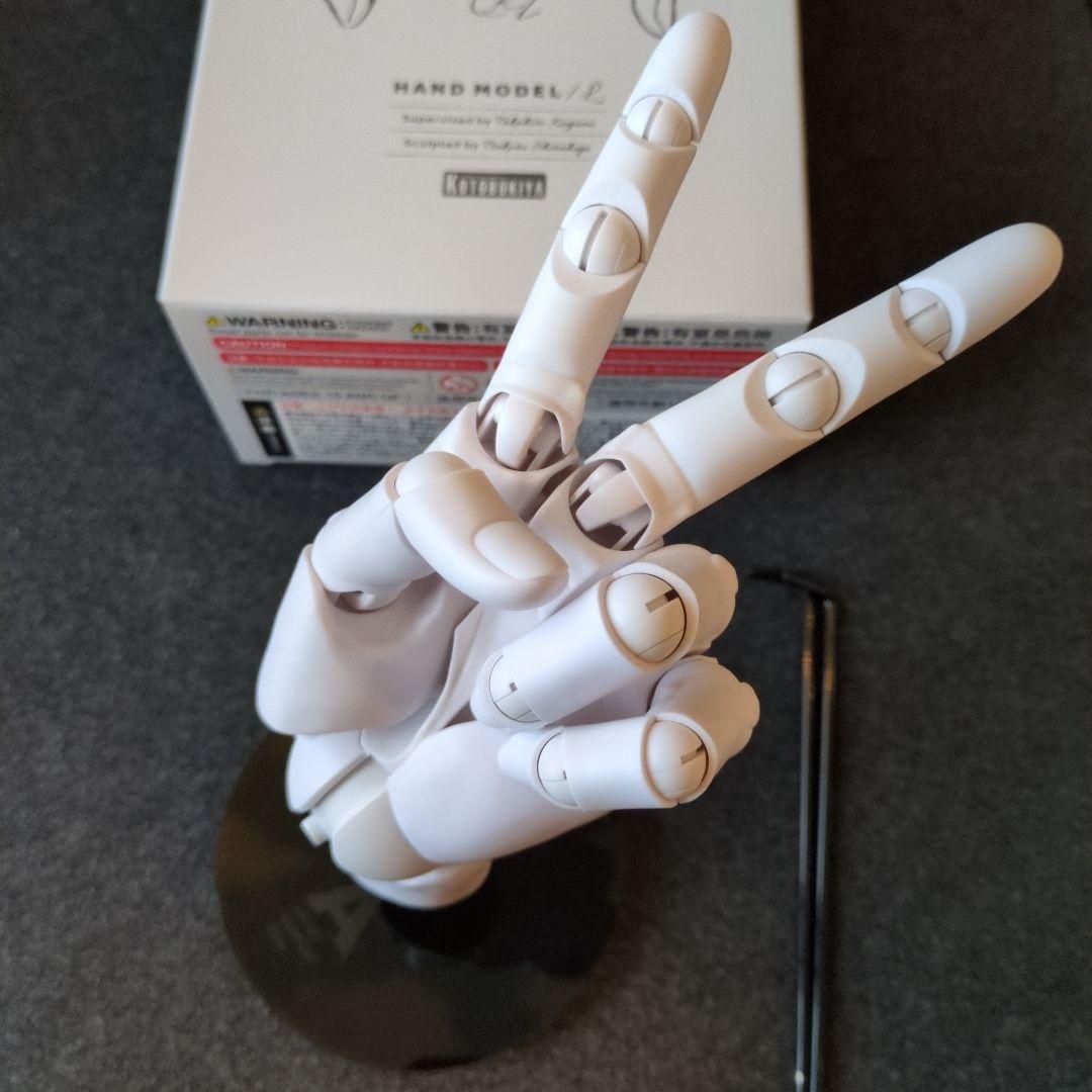 コトブキヤ ARTIST SUPPORT ITEM ハンドモデル L WHITE