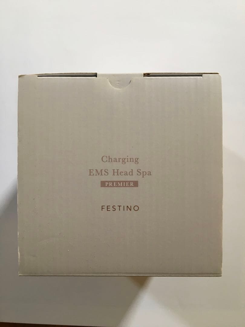フェスティノ充電式EMSヘッドスパ　プレミア(ホワイト)