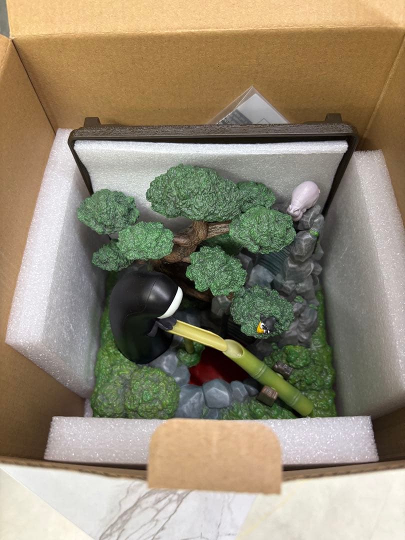 未使用　ジブリ 千と千尋の神隠し ウォーターガーデン