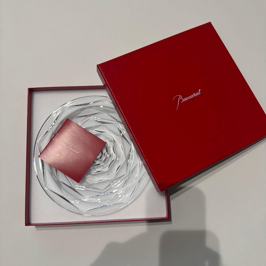 Baccarat　バカラ　スウィングプレート　L