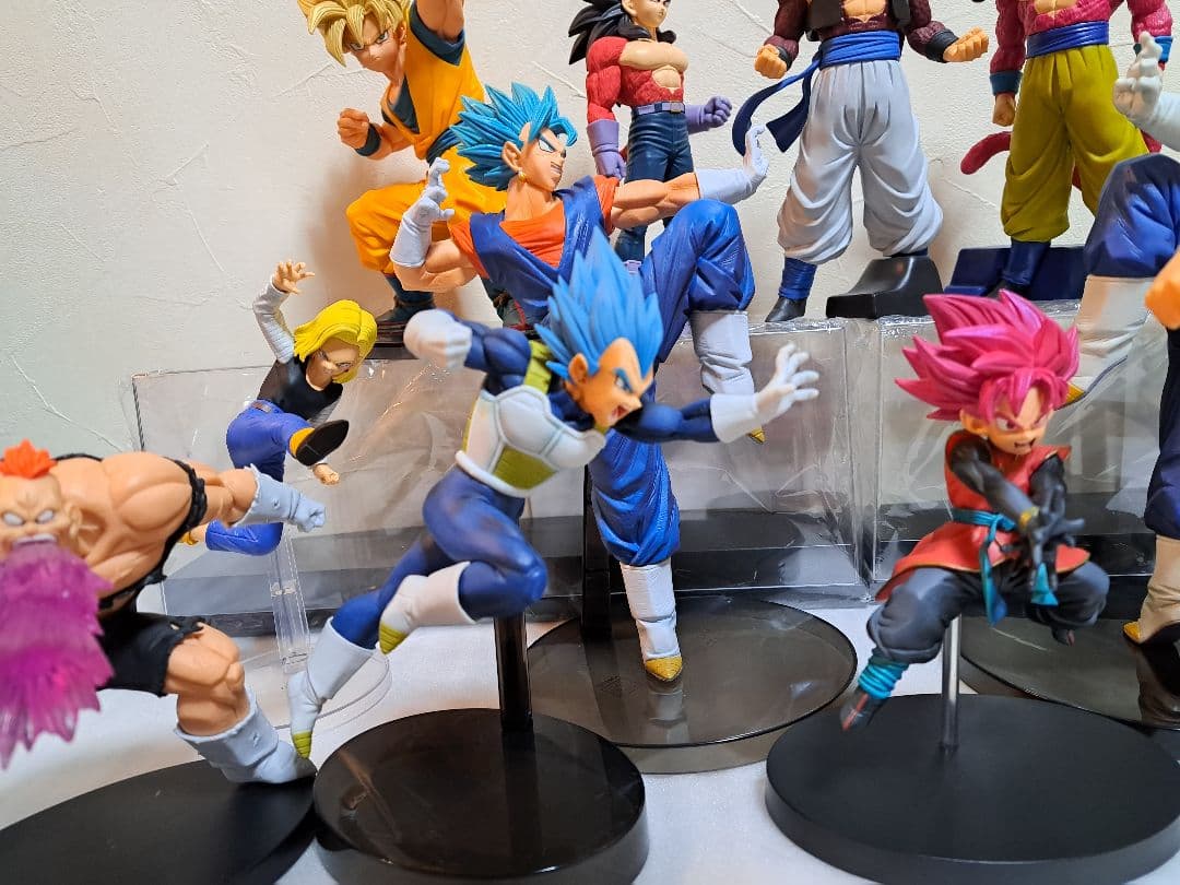 ドラゴンボール フィギュアまとめ売り 孫悟空 ベジータ ブロリー 13体セット