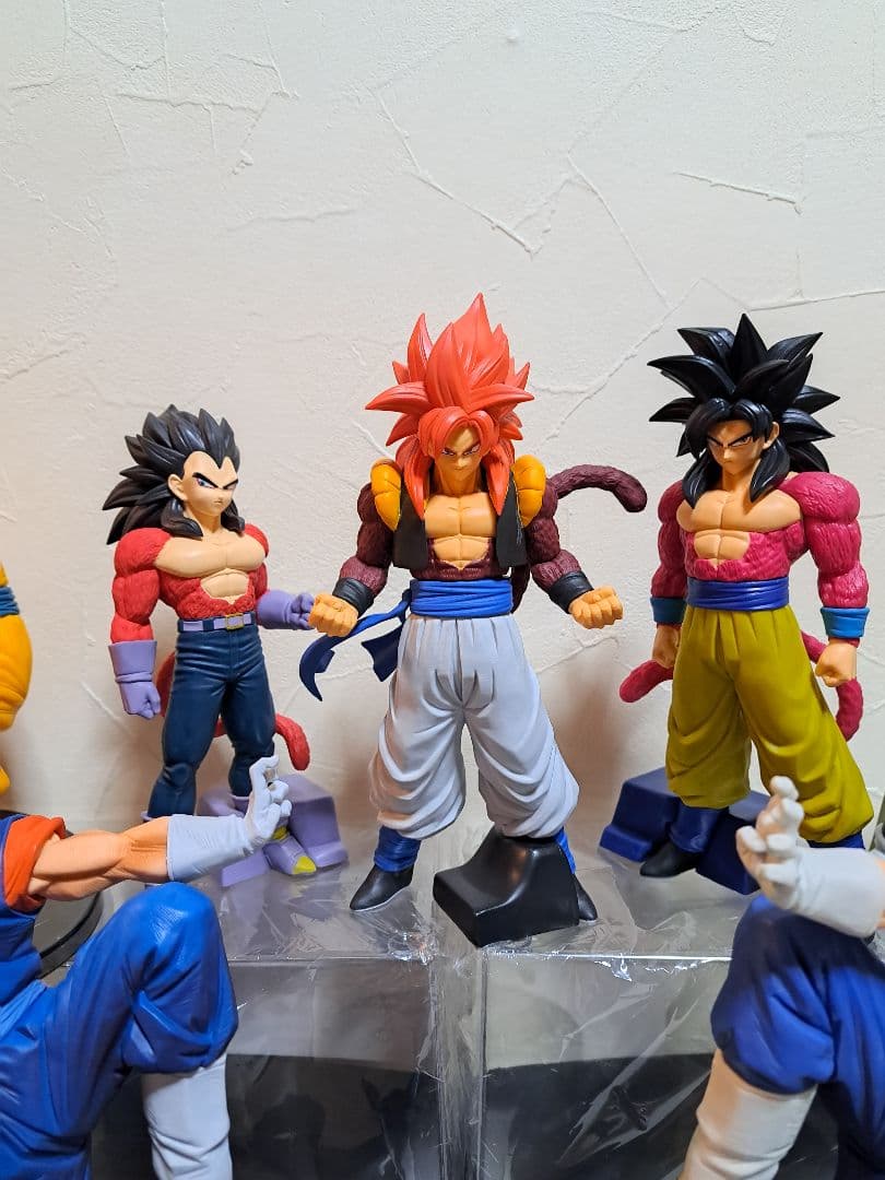 ドラゴンボール フィギュアまとめ売り 孫悟空 ベジータ ブロリー 13体セット