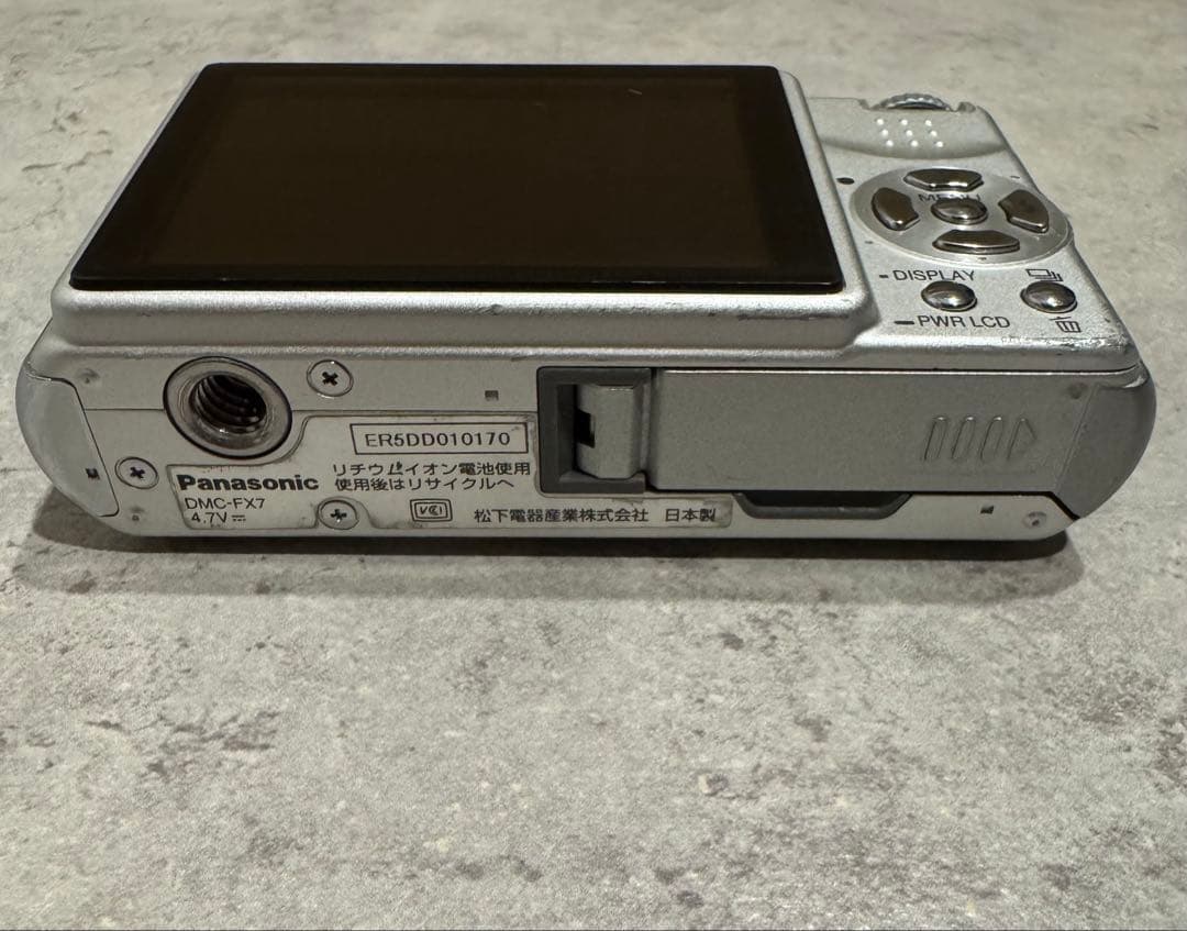 美品＊Panasonic LUMIX DMC-FX7 シルバー