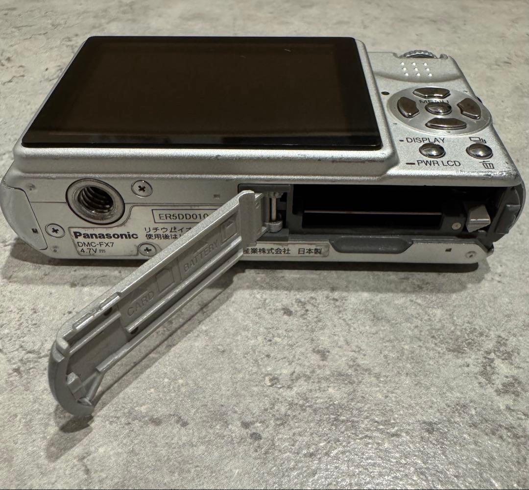 美品＊Panasonic LUMIX DMC-FX7 シルバー