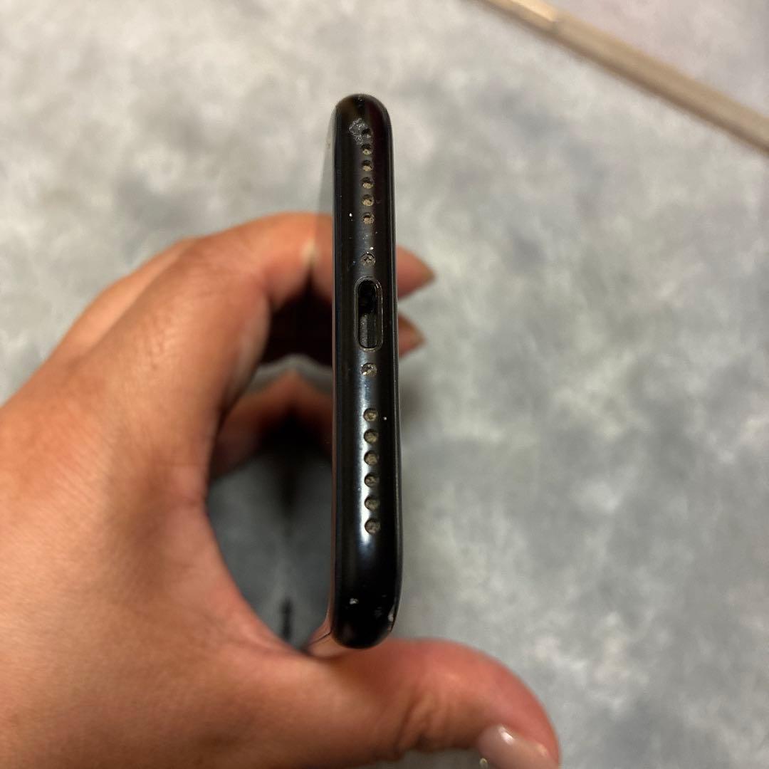 スマートフォン本体 iphone se