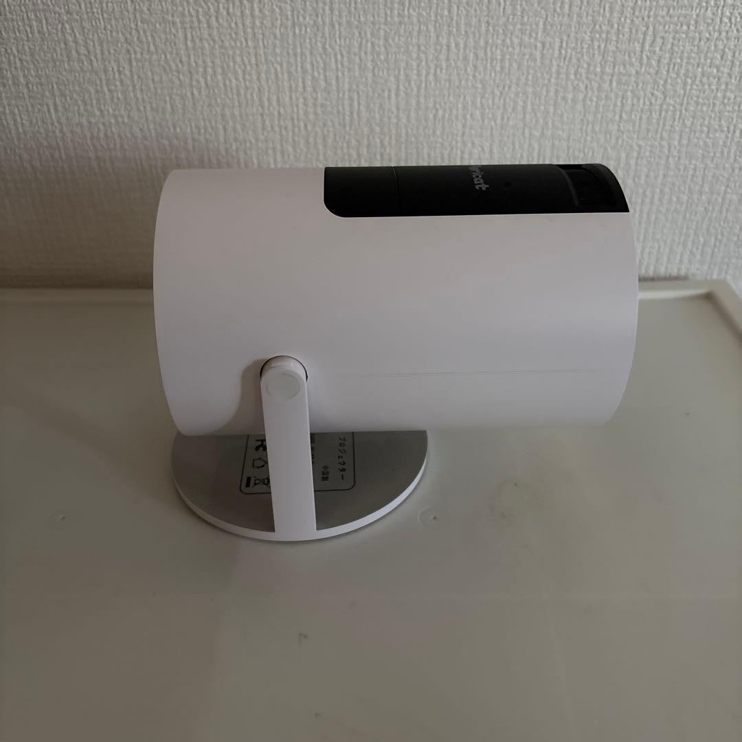 Pericat プロジェクター　未使用　箱、説明書なし