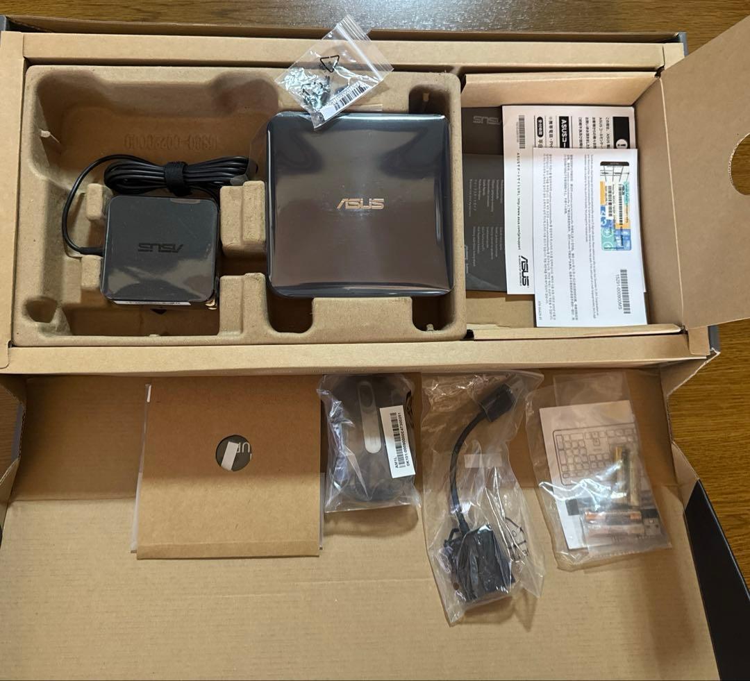VivoMini UN42家電量販店展示品