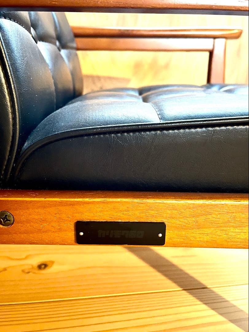 カリモク60 Kチェアミニ　子供用 1人掛けソファ 黒