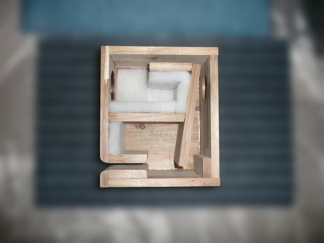 【アカシアがお似合いのユニット！！】 ★ エンクロージャー/８㎝ ユニット搭載