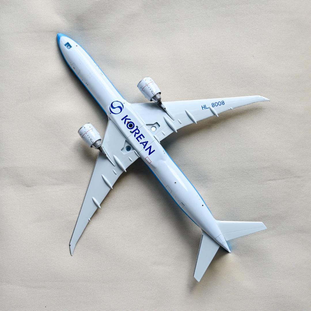 ★猫好きマー君様★大韓航空 B777-300ER 新塗装 ギア着脱可 1/400