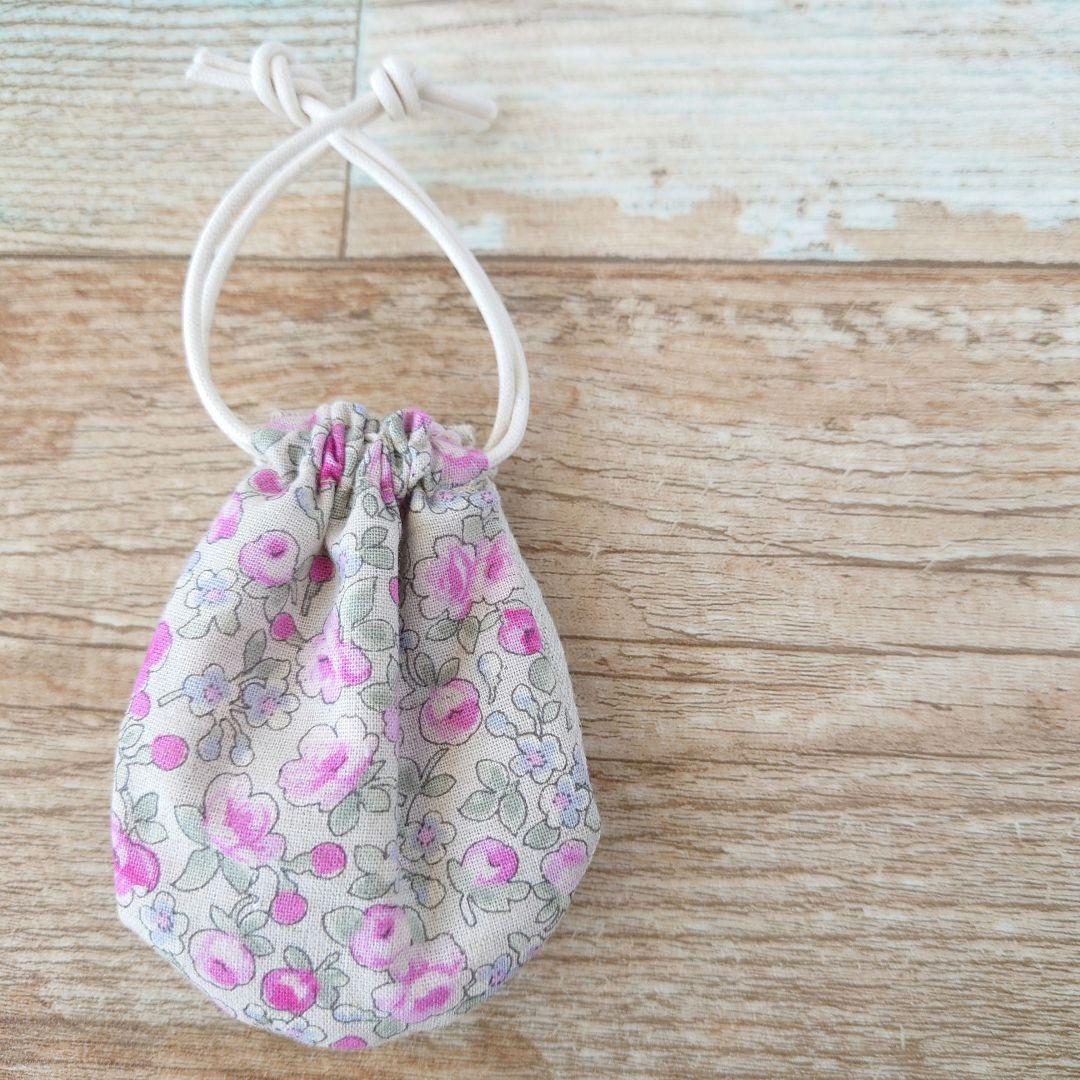 ちっちゃな巾着サシェ/詰替えタイプ【花冠のりす】