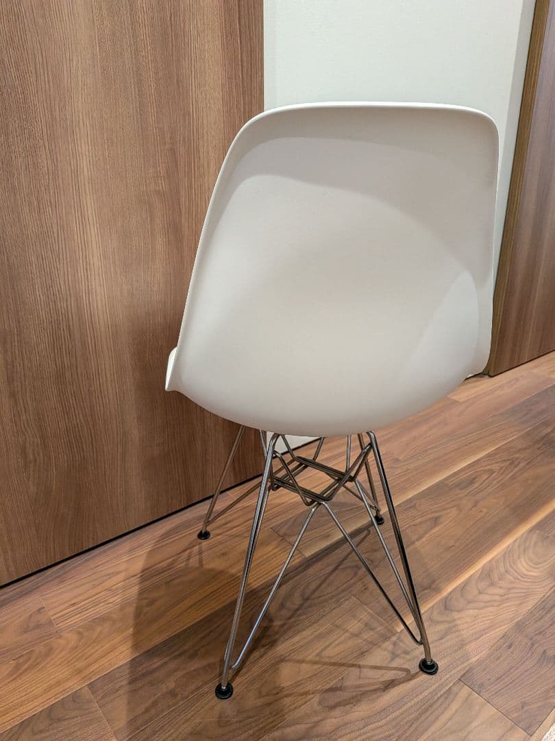 イームズ　プラスチック　シェルチェア　正規品　HermanMiller