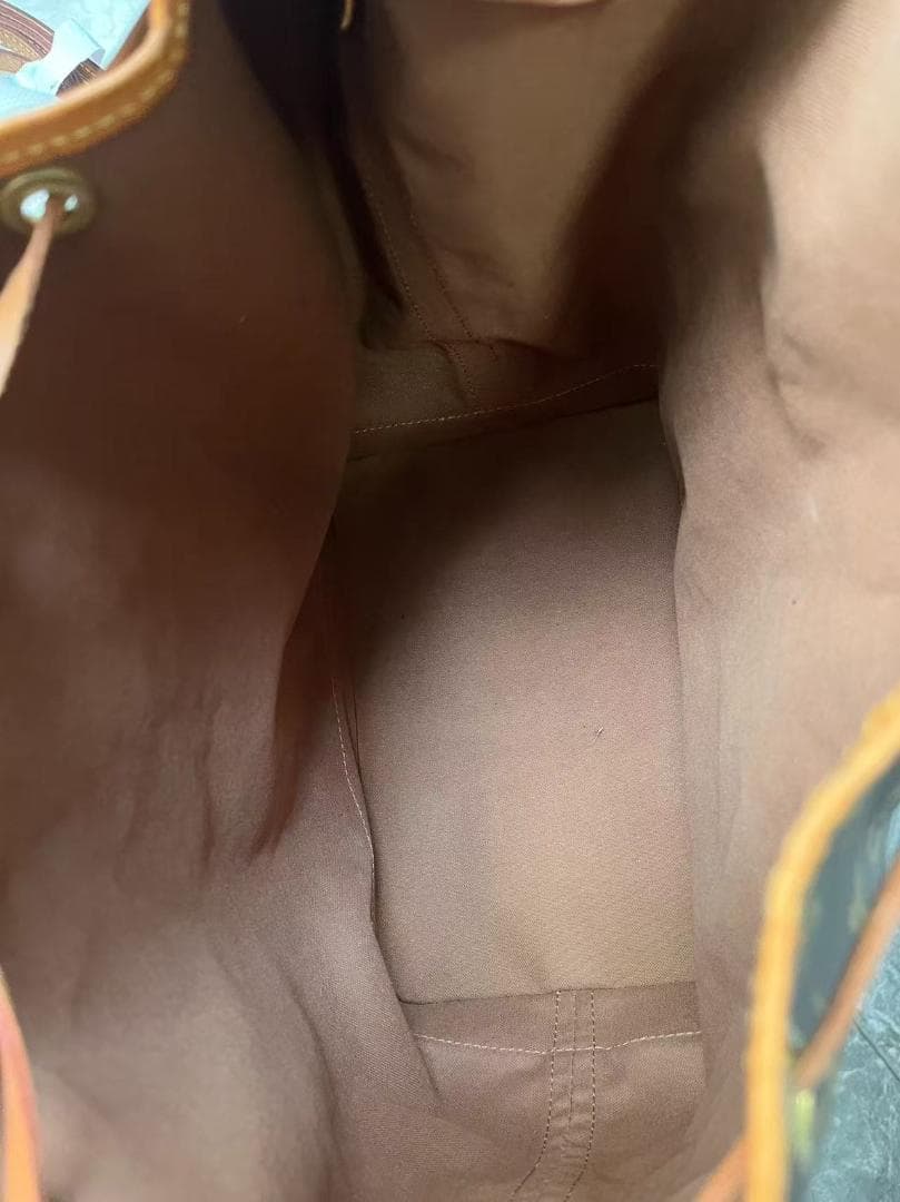 エ ショルダーバッグ モノグラム 巾着型