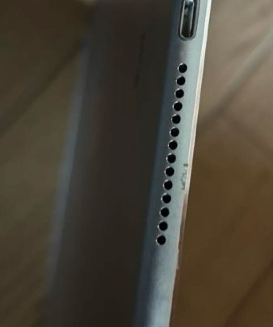 【 Apple iPad Air2 】Wi-Fiモデル 16GB シルバー