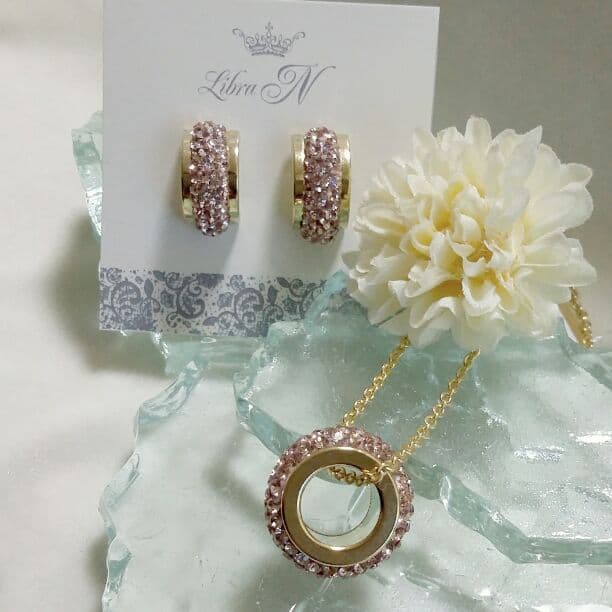 グルーデコ®のスワロフスキーアクセサリー　オービットピアス