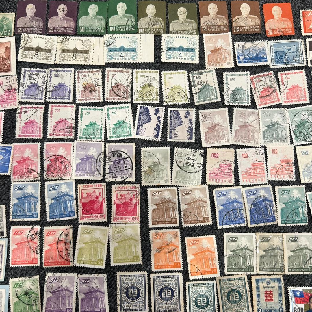 中国切手 大量まとめ 約300枚 小型シート含む まとめ2
