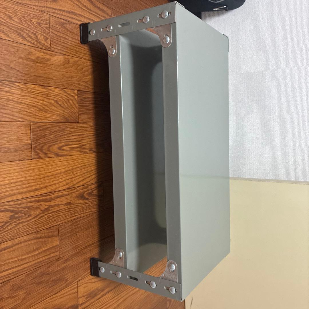 D&DEPARTMENT 工業用スチールシェルフ　グレー　テレビ台