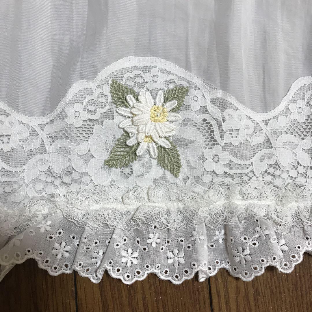 カフェカーテン……