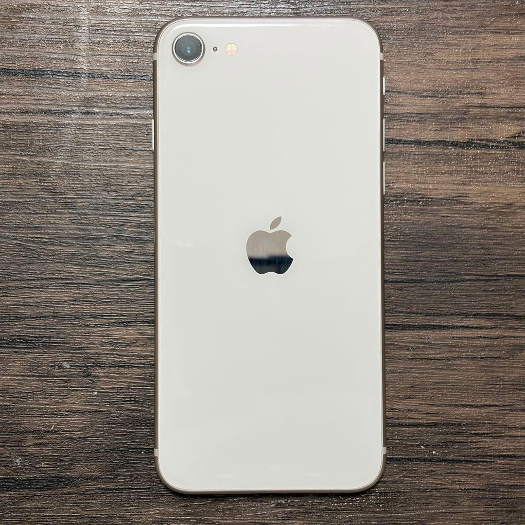 iPhone SE 第3世代　64GB