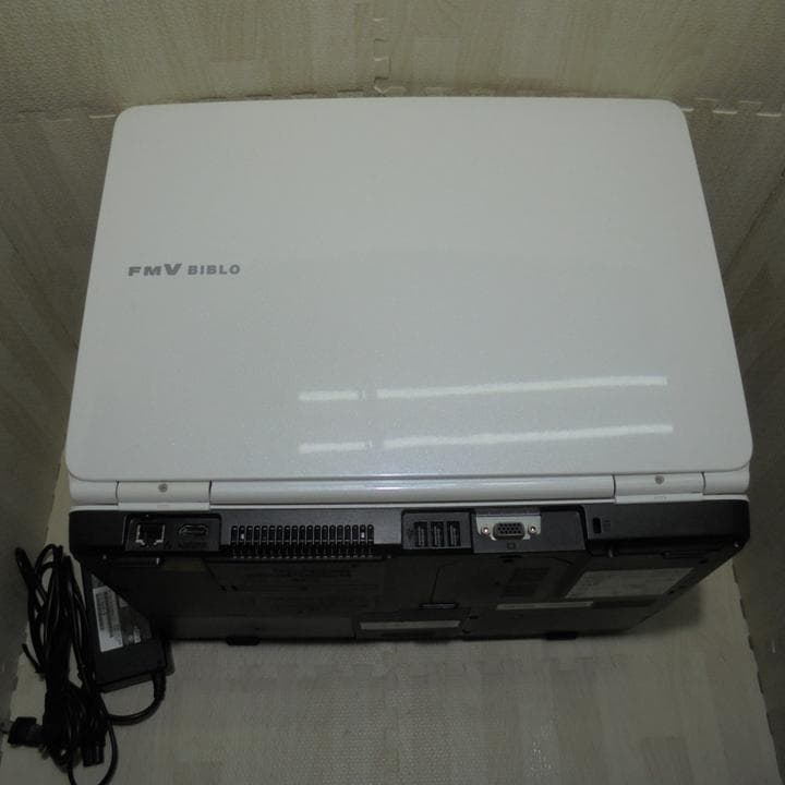 fujitsu BIBLO　AMD ／SSD／4GB／15.6／Win7