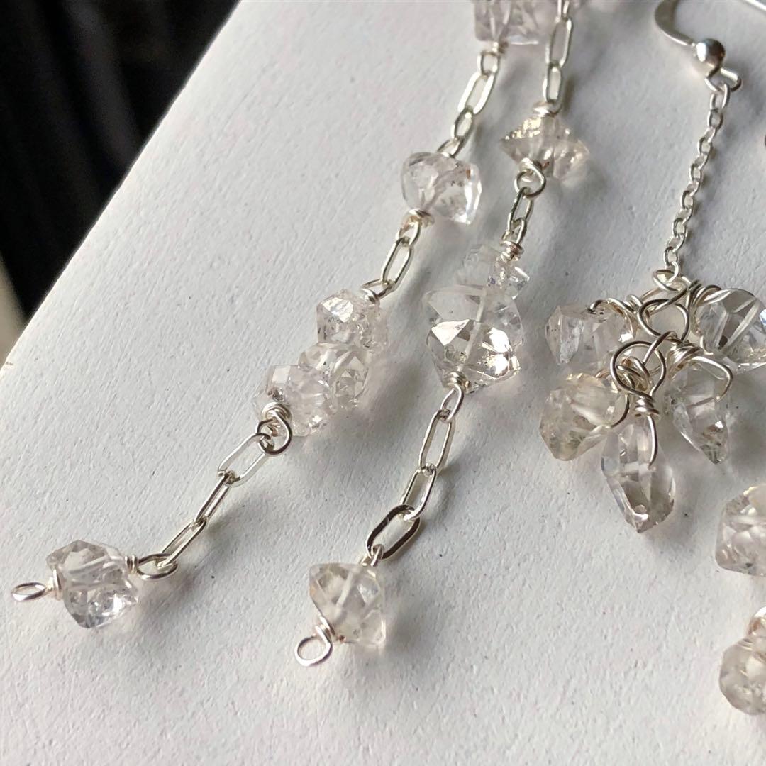 天然石☆大粒ニューヨーク産ハーキマーダイヤモンドの7連ロングピアスSilverF