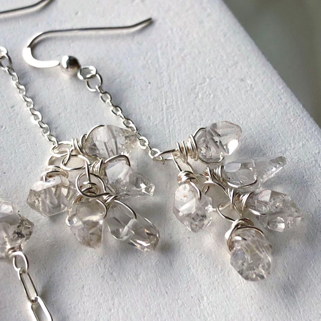 天然石☆大粒ニューヨーク産ハーキマーダイヤモンドの7連ロングピアスSilverF