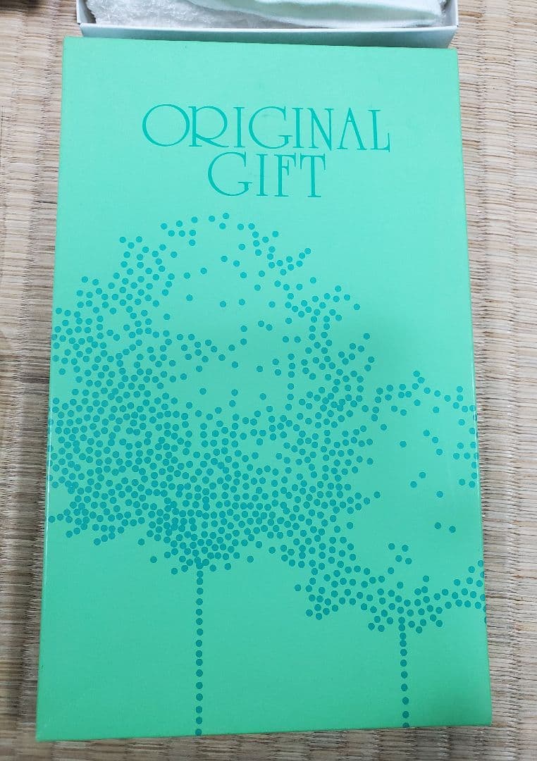 Beretta ベレッタ スポーツリストバンド とタオルギフト