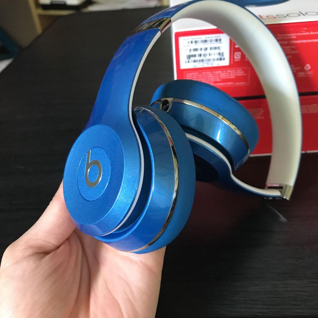 ヘッドホン beats solo2