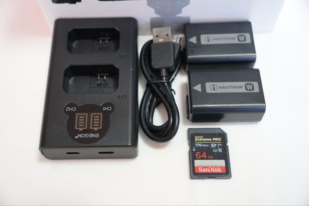 SONY ZV-E10L(SDカード,追加バッテリー付属)