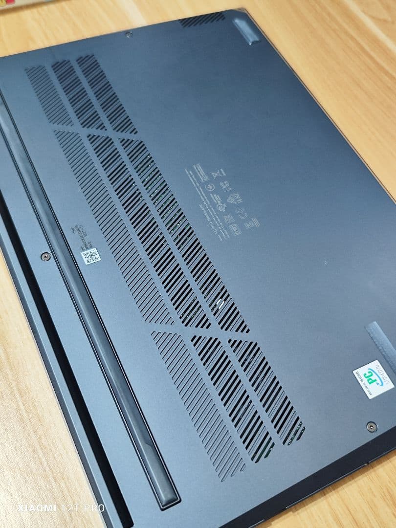 有機EL ASUS Vivobook Pro 14 OLED M3401Q